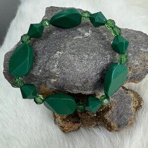 Green Plastic Bead Stretch Bracelet